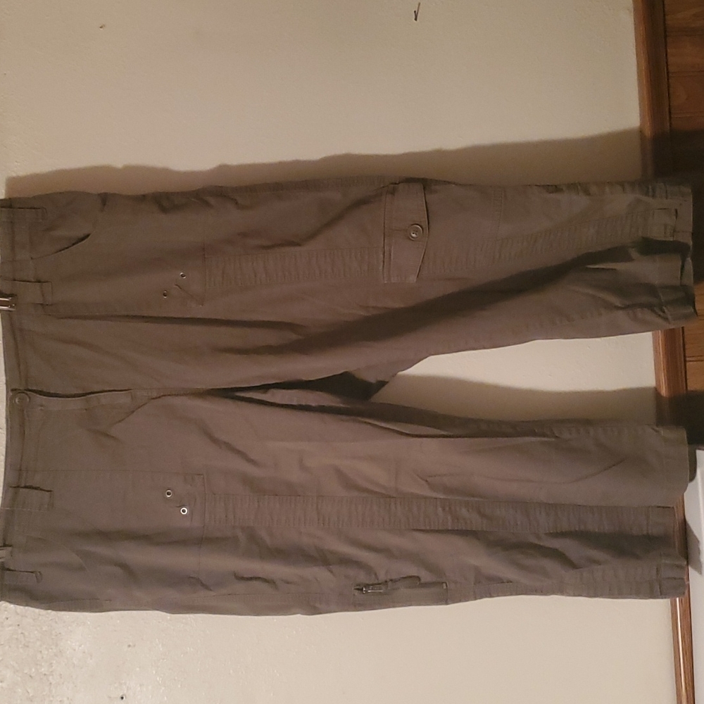 Style & Co capris